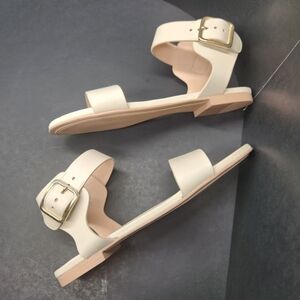 AGL Sandals 7 Ivory Leather Gladiator Ankle Wide Strap Made In Italy New $400